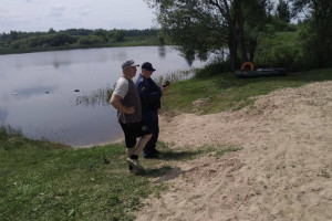 Во Владимирской области на городском пляже забыли поставить раздевалки и урны
