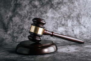 Во Владимире участкового осудили за подтасовку фактов и сокрытие преступления