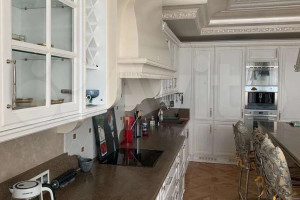 Во Владимире выставили на продажу квартиру за 43 млн рублей