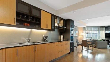 Жители Владимирской области массово остались без сотен тысяч рублей и оплаченных кухонь 