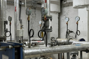 Во Владимире отопление включили в 142 соцобъектах и 416 жилых домах