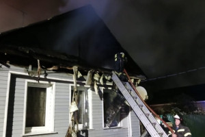 В Гусь-Хрустальном при пожаре в жилом доме спасли человека