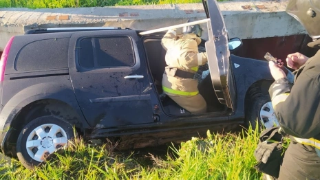 Во Владимирской области машина с пассажирами слетела в реку