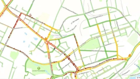 Во Владимире образовалась огромная пробка в Загородный парк