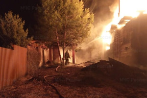 Во Владимирской области сгорел дом в 120 квадратных метров