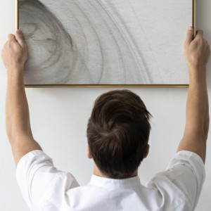 Житель Подмосковья украл картину за 22 тыс. рублей из гостиницы в Суздале