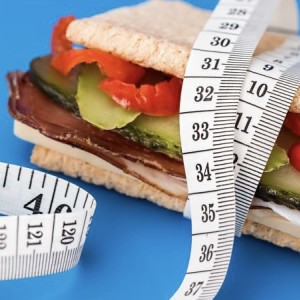 Диетолог Гинзбург рассказал об этапах похудения к Новому году