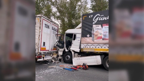 Под Владимиром произошло массовое ДТП с тремя фурами