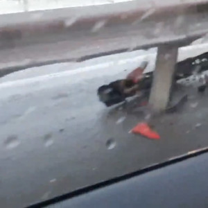 Во Владимире 18-летний автомобилист на BMW влетел в два ограждения