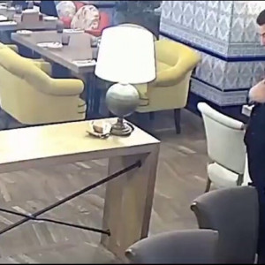 СК показал видео получения 400 тыс. рублей владимирским экс-замгубернатора