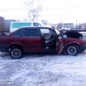 Во Владимирской области водитель легковушки въехал в припаркованный прицеп