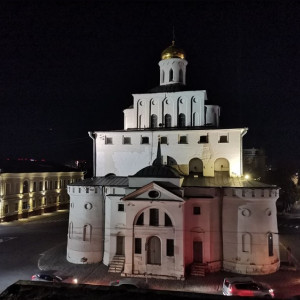 Во Владимире подсветку Золотым воротам вернут после реставрации