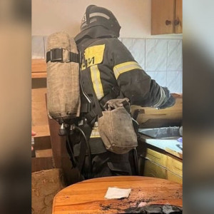 Ночью из горящего дома во Владимире эвакуировали 5 человек