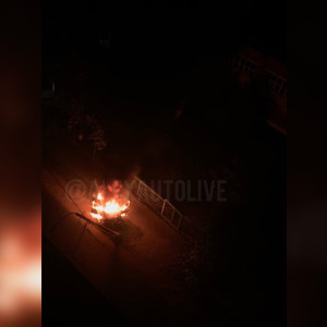 В Александрове иномарка врезалась в столб и полностью сгорела