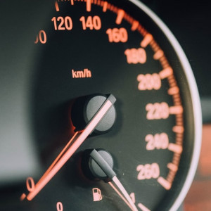 Житель Владимирской области отдал за фальшивые права 34 тысячи