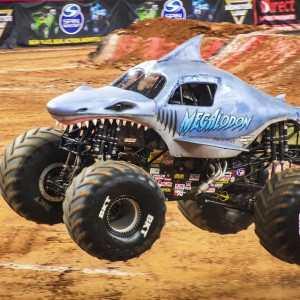 От блюз-байк феста до шоу каскадеров. Как провести выходные во Владимире