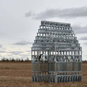 В селе под Суздалем нашли уникальный арт-объект из металла