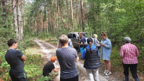 Волонтеры рассказали о чудесном спасении 72-летнего дедушки из леса спустя 5 дней 