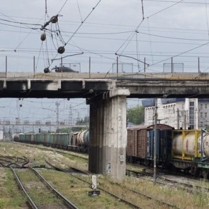 В Коврове пьяный мужчина упал с Павловского моста на рельсы