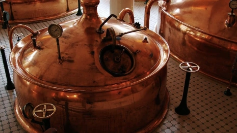 «Были как одна семья». Сотрудница «Владалко» отреагировала на новость о банкротстве завода