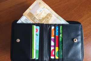 Владимирцев предупредили о новой схеме мошенничества с трудоустройством за границей