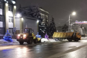 Владимирцев попросили убрать авто с 10 улиц ради уборки снега