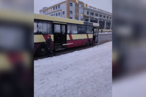 Владимирцы опоздали на работу из-за поломки очередного автобуса