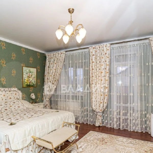 Во Владимире самой дорогой вторичкой осталась квартира у Золотых ворот