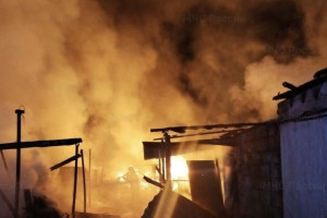 При пожаре в частном доме в Муроме 60-летний мужчина отравился угарным газом