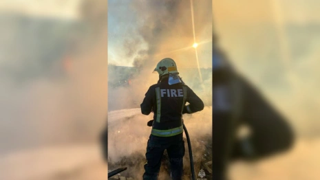 МЧС показало красивейшие кадры тушения пожара на рассвете во Владимире