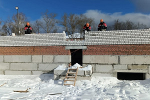 В Гусь-Хрустальном чиновники поставили камеры для слежки за строительством школы