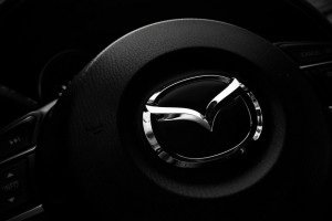 Владимирский автомобилист потерял 1,8 млн рублей в надежде купить Mazda