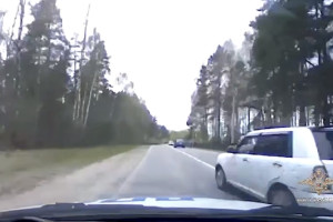 Владимирским полицейским пришлось открыть огонь во время погони за пьяным водителем