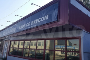 В Коврове выставили на продажу по частям кафе с бронестеклами