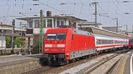 Во Владимирской области школьники и студенты смогут ездить на поездах с 50% скидкой