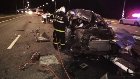 Во Владимирской области на М-12 пассажирка погибла при столкновении с КамАЗом