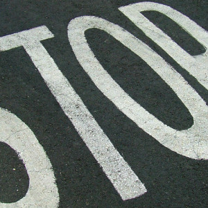 Власти Радужного опровергли сообщения о проверке всех мужчин на КПП на выезде из города