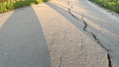 Ужасное состояние дороги в деревне под Кольчугино привело к уголовному делу