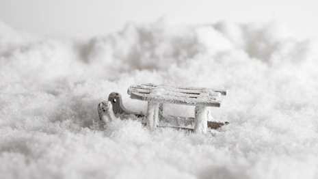 В Коврове девочка провалилась в снег и не смогла выбраться