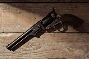 Жителя Юрьев-Польского будут судить за покупку ружья и самодельного пистолета