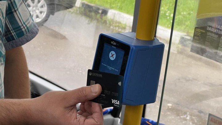 В Александрове автобусы до сих пор не оборудовали терминалами для оплаты по карте