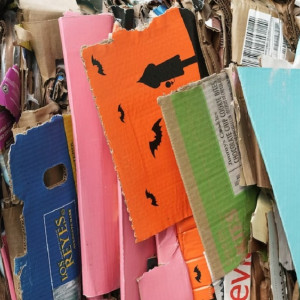 В Муроме детский садик завалили мусором