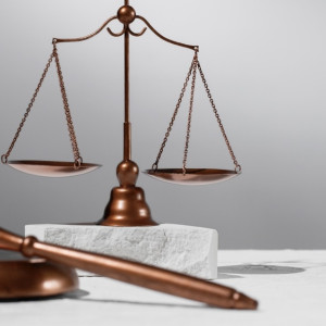 Жительница Гусь-Хрустального дала ложные показания в суде ради помощи приятелю