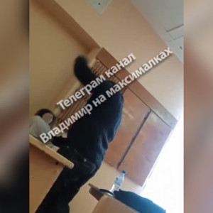 Во Владимире учитель английского избил 7-классника на уроке