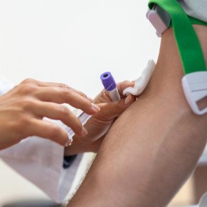 Во Владимирской области почетным знаком донора наградили 20 человек