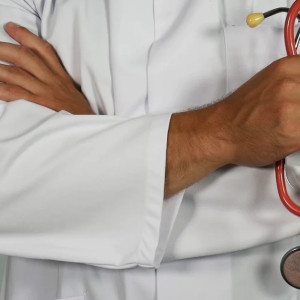 «Живите с этим». В студенческой поликлинике Владимира кардиолог отказался помогать пациентке