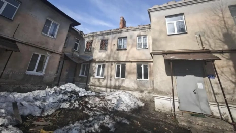 Гендиректора управляющей компании в Кольчугино будут судить за падение снега на 8-летнюю девочку