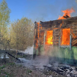 Жилой дом сгорел дотла во Владимирской области