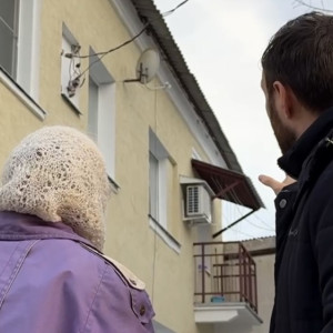 Владимирцы сообщили о падении глыбы льда на 86-летнюю блокадницу