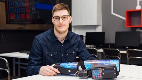 Владимирский аспирант изобрел тренажер для восстановления после инсульта